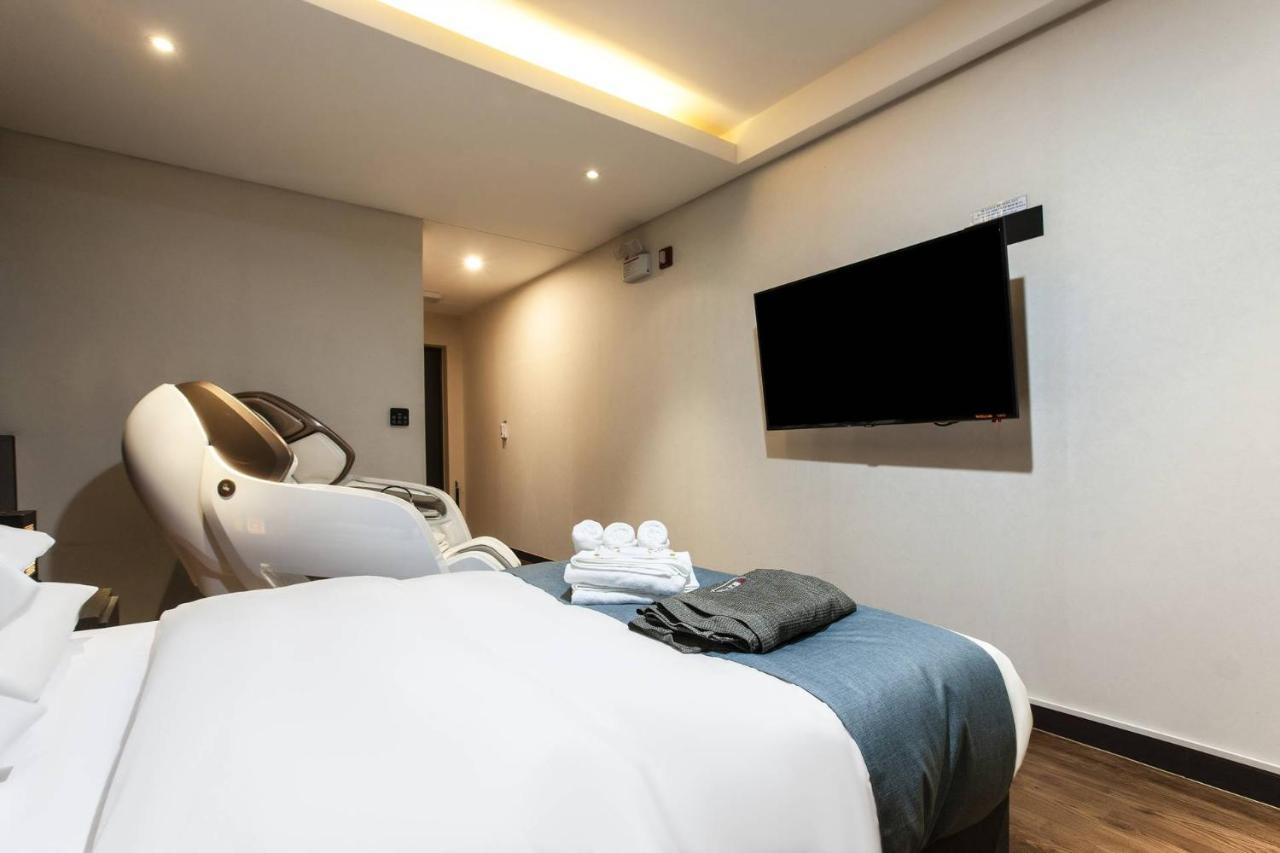 Suwon Dono1796 Hotel Exterior foto